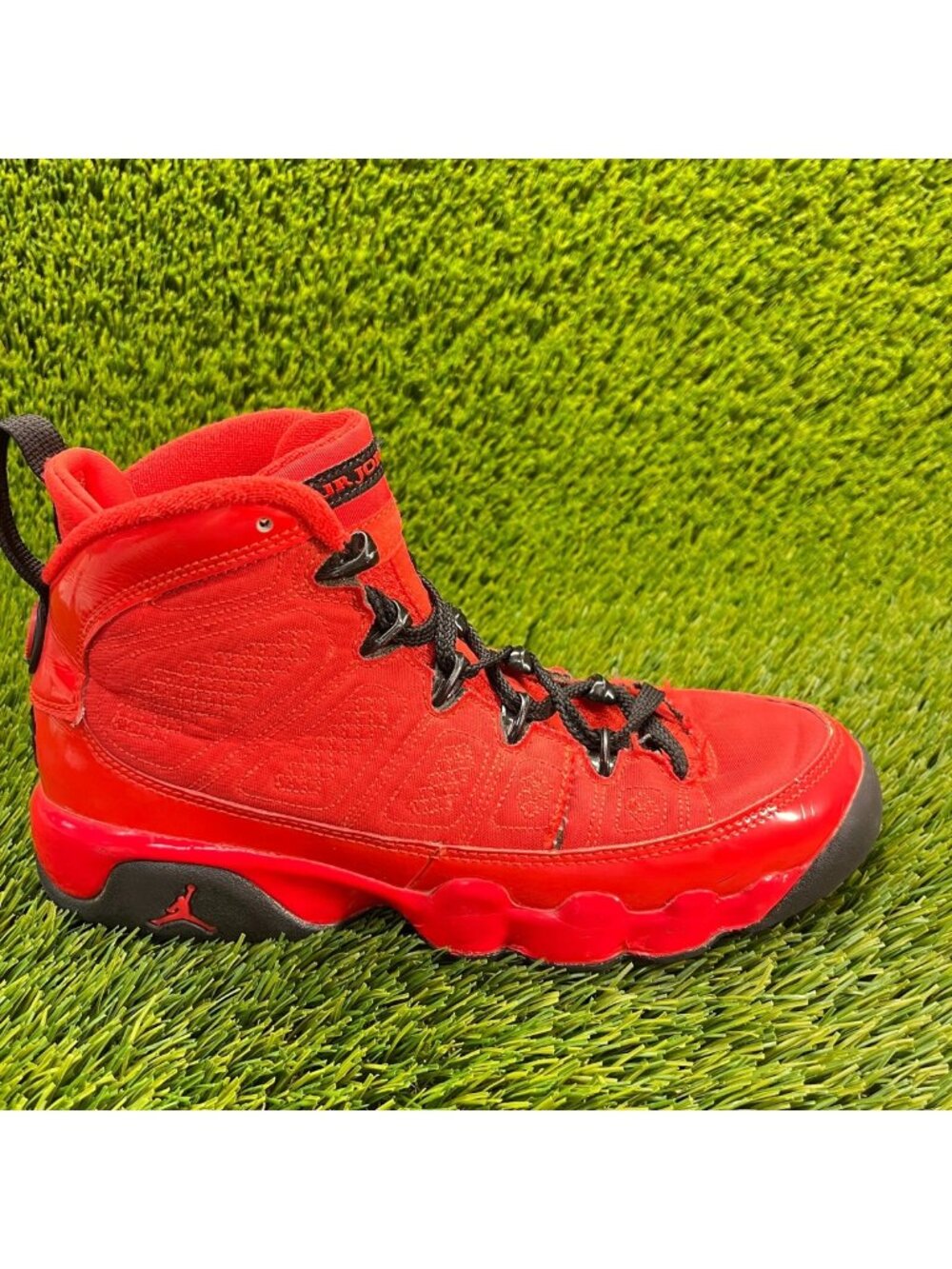 Nike Air Jordan 9 Retro Red Black Boys Size 4.5Y Athletic Shoes Sneakers